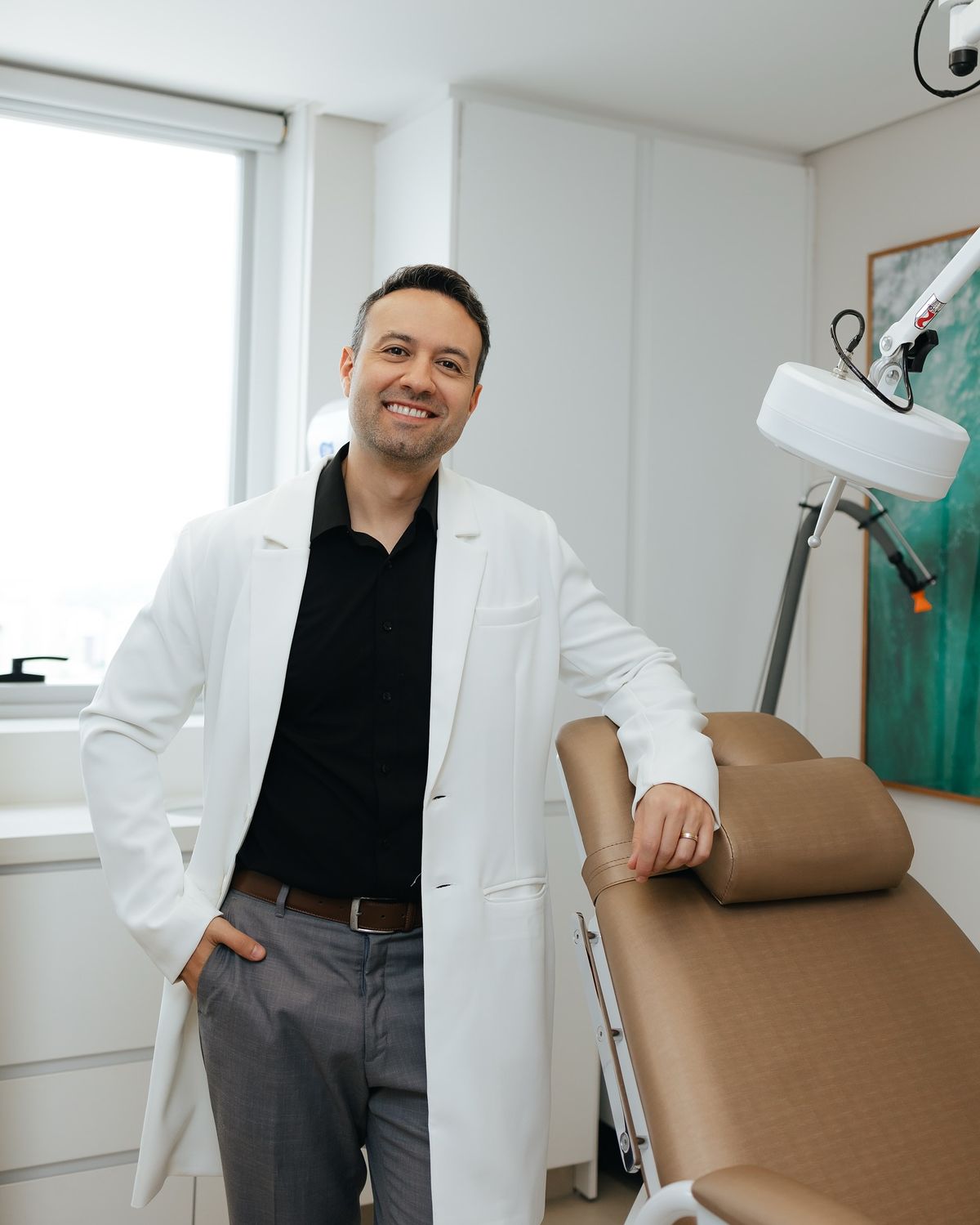 Foto profissional do Dr. Felipe Andrade